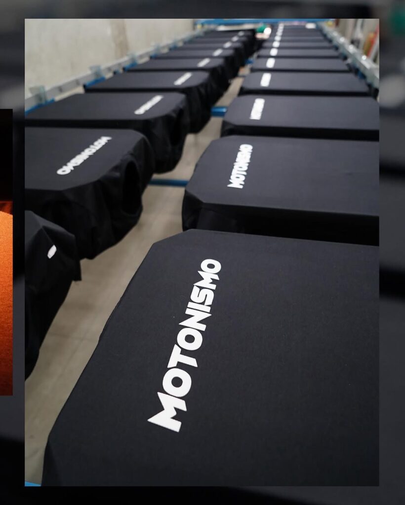 private-label-uniforme-equipe-automobilismo-heir-heir-private-label-fabrica-de-confeccao-e-personalizacao-textil-completa-sao-paulo